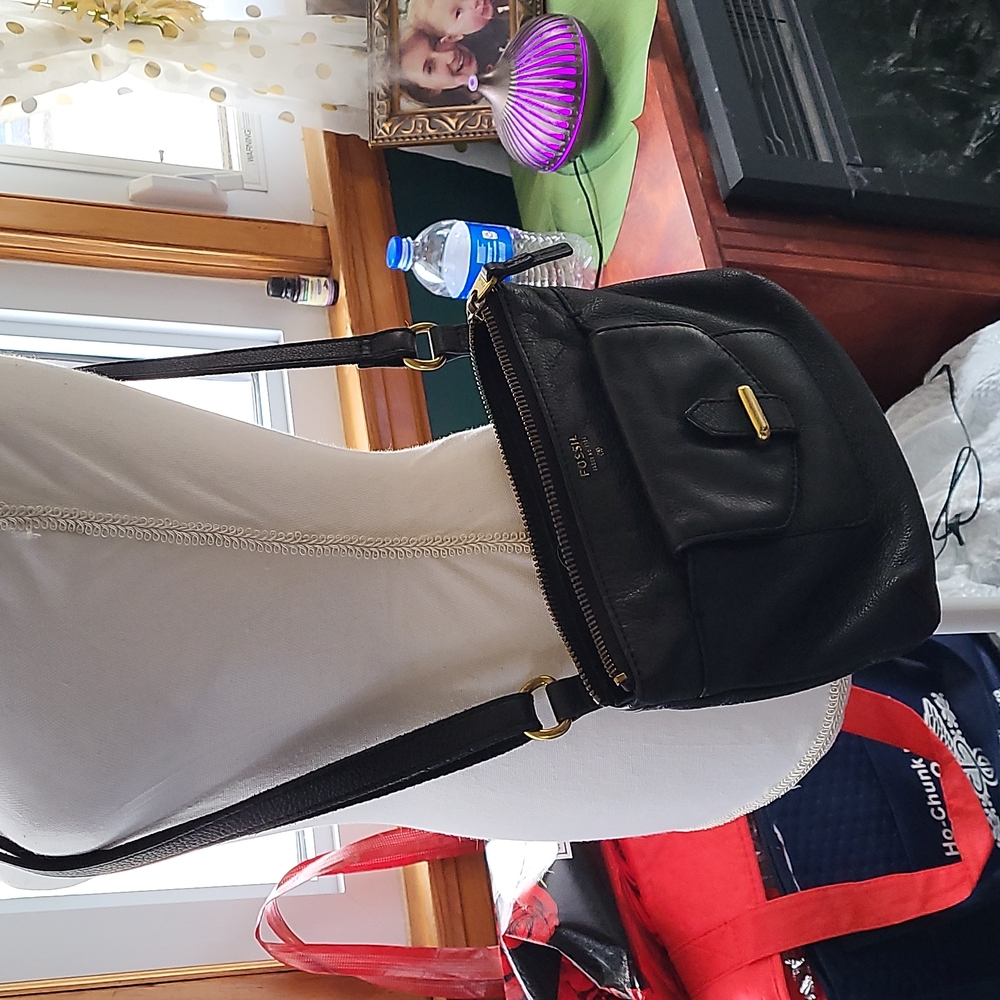 Leather fossil purse